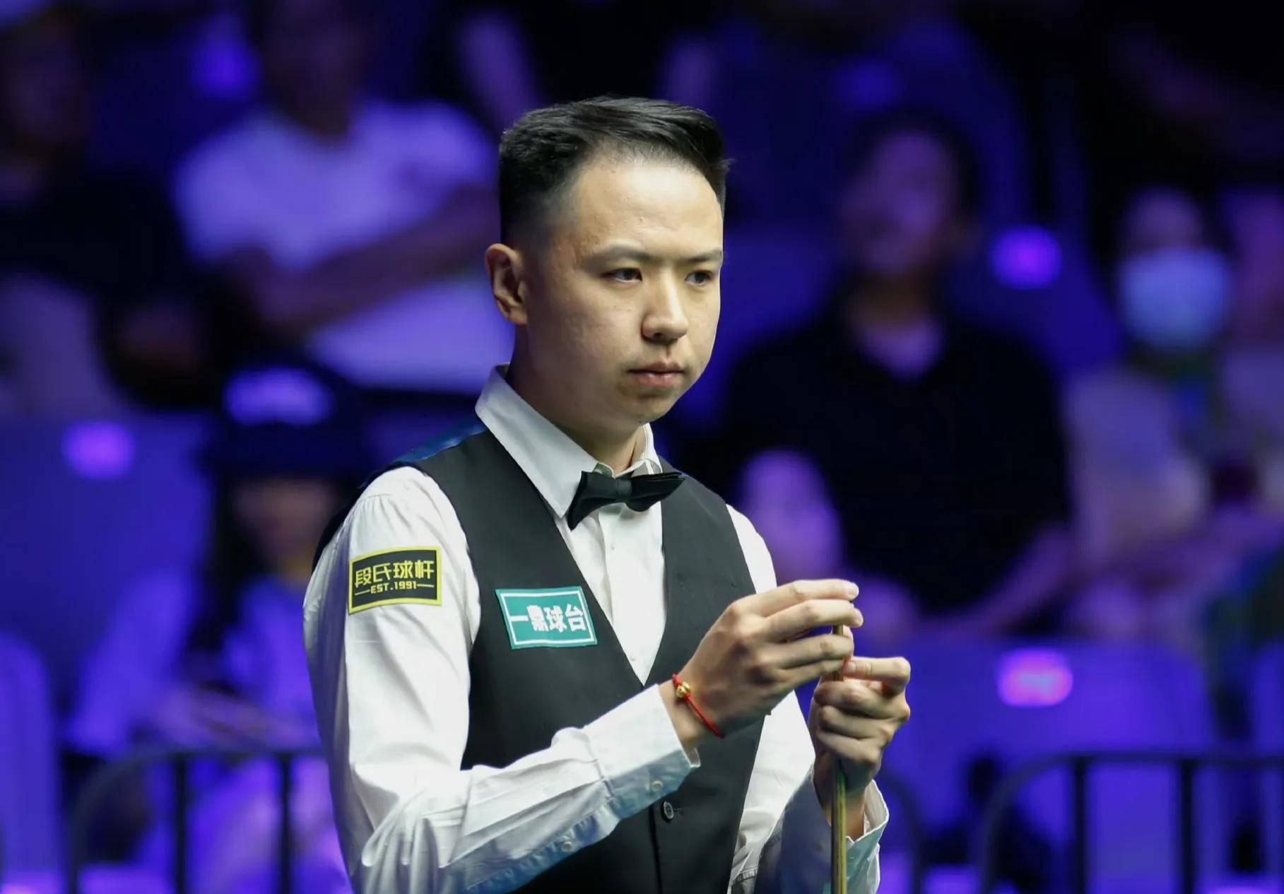 击败对手 击败对手