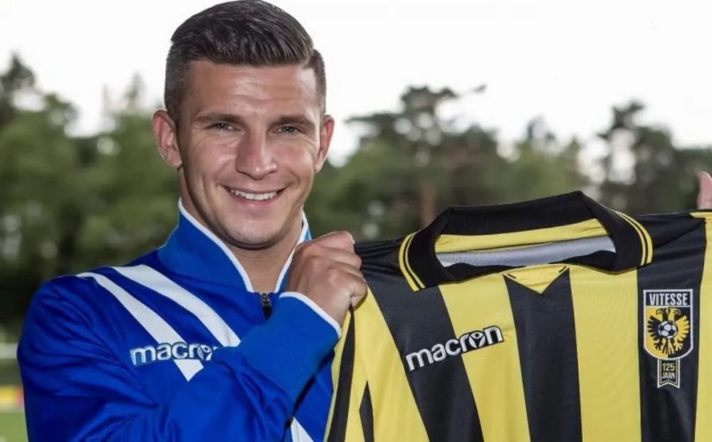 在短道速滑 在短道速滑